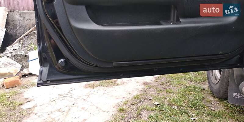 Позашляховик / Кросовер Honda CR-V 2006 в Острозі