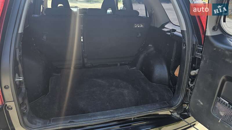 Позашляховик / Кросовер Honda CR-V 2006 в Острозі