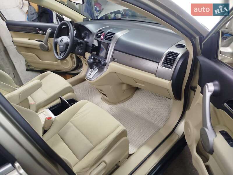 Внедорожник / Кроссовер Honda CR-V 2007 в Днепре