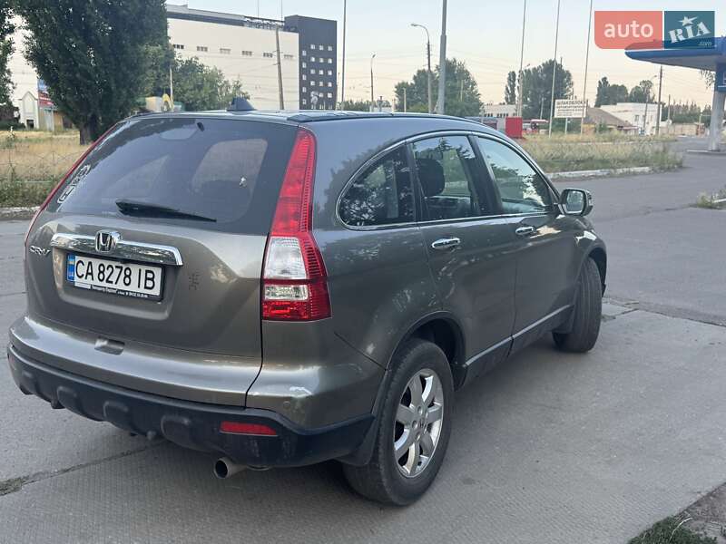 Внедорожник / Кроссовер Honda CR-V 2008 в Черкассах