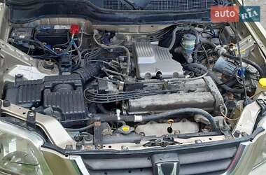 Внедорожник / Кроссовер Honda CR-V 2000 в 