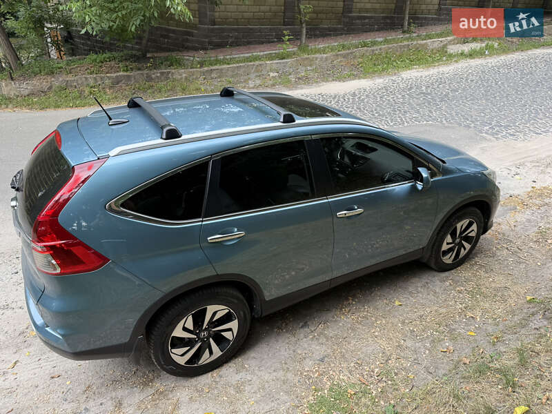 Внедорожник / Кроссовер Honda CR-V 2016 в Киеве
