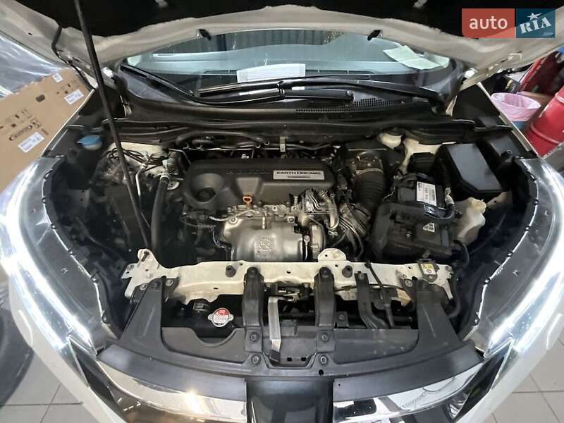 Внедорожник / Кроссовер Honda CR-V 2016 в Бродах