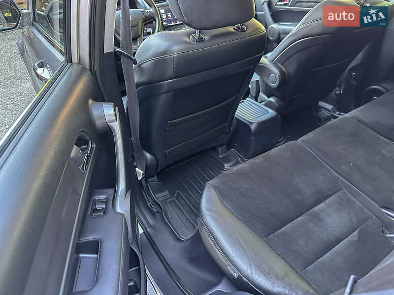 Внедорожник / Кроссовер Honda CR-V 2012 в Бродах
