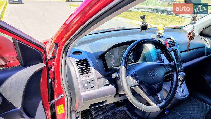 Внедорожник / Кроссовер Honda CR-V 2008 в Буче