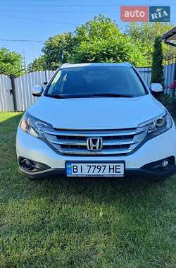 Внедорожник / Кроссовер Honda CR-V 2014 в Диканьке