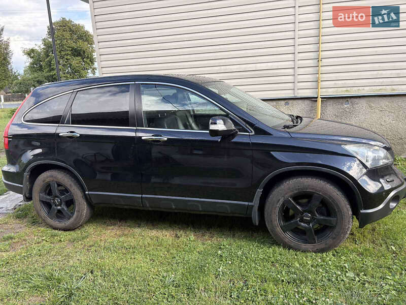 Внедорожник / Кроссовер Honda CR-V 2006 в Хырове