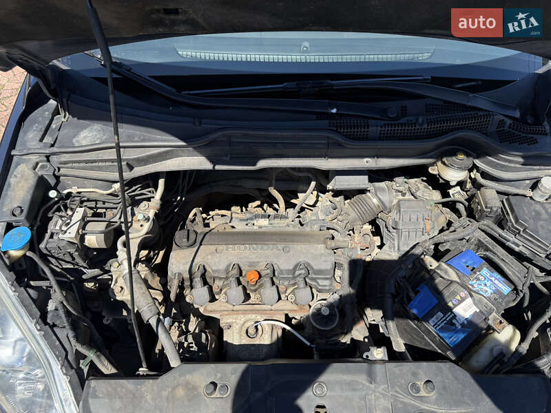 Внедорожник / Кроссовер Honda CR-V 2007 в Луцке