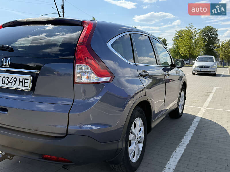 Внедорожник / Кроссовер Honda CR-V 2014 в Долине