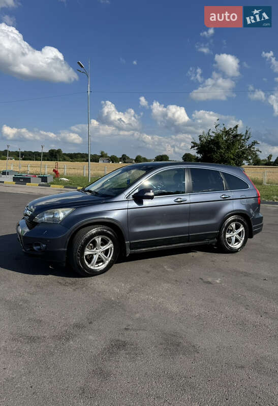 Внедорожник / Кроссовер Honda CR-V 2007 в Дубно