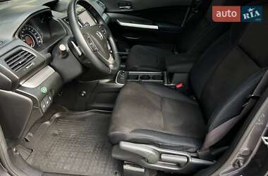 Внедорожник / Кроссовер Honda CR-V 2015 в 
