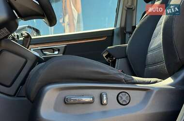 Внедорожник / Кроссовер Honda CR-V 2021 в 