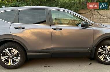 Внедорожник / Кроссовер Honda CR-V 2018 в Киеве