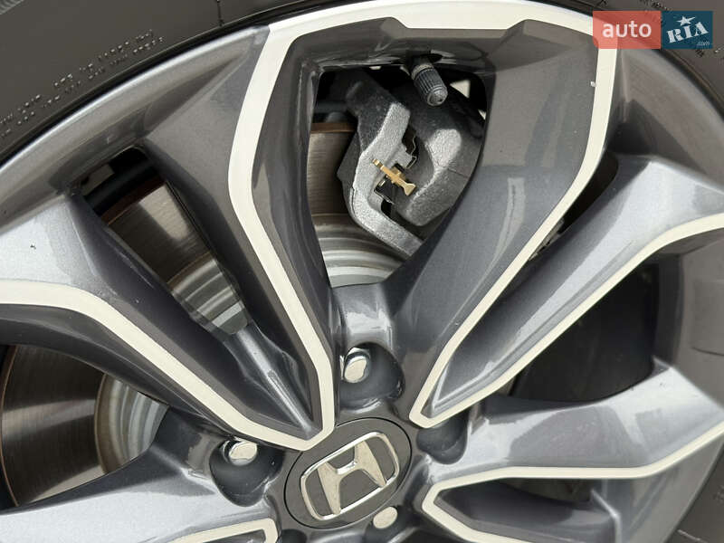Внедорожник / Кроссовер Honda CR-V 2022 в Киеве