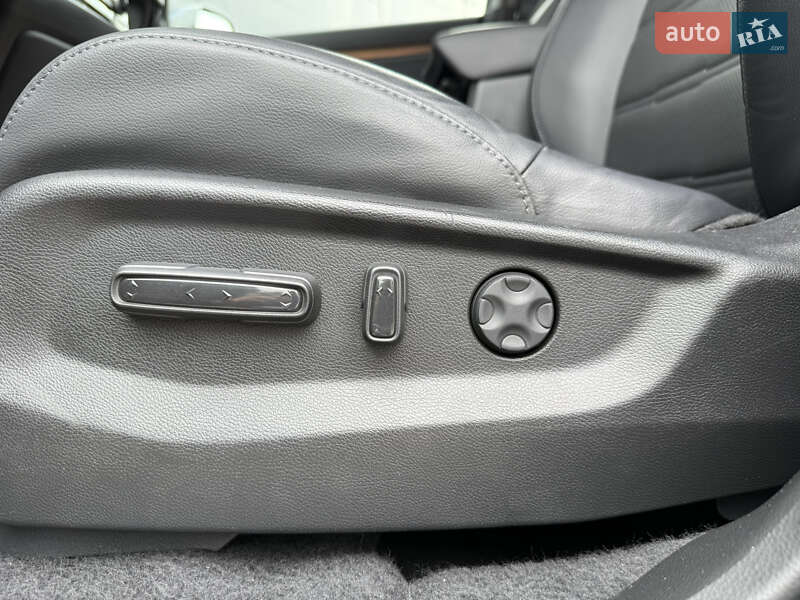 Внедорожник / Кроссовер Honda CR-V 2022 в Киеве