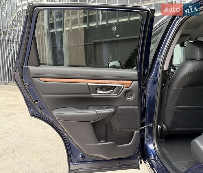 Внедорожник / Кроссовер Honda CR-V 2022 в Киеве