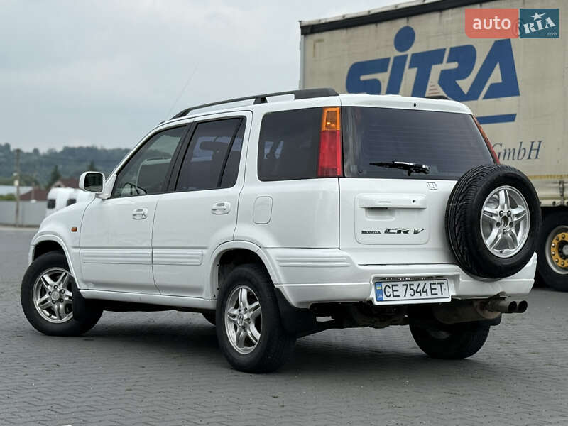 Внедорожник / Кроссовер Honda CR-V 1998 в Черновцах