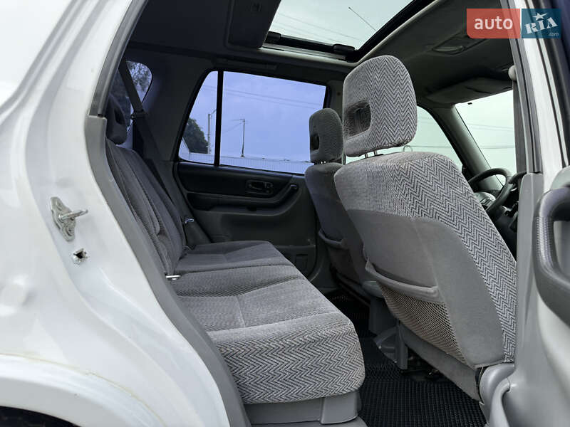 Внедорожник / Кроссовер Honda CR-V 1998 в Черновцах