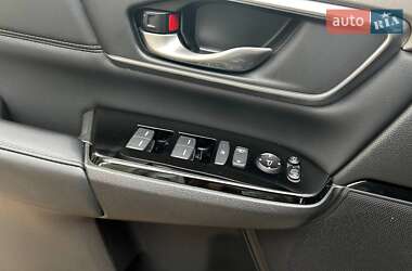 Внедорожник / Кроссовер Honda CR-V 2020 в 