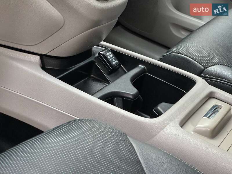 Внедорожник / Кроссовер Honda CR-V 2013 в Ахтырке