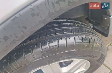 Внедорожник / Кроссовер Honda CR-V 2002 в 