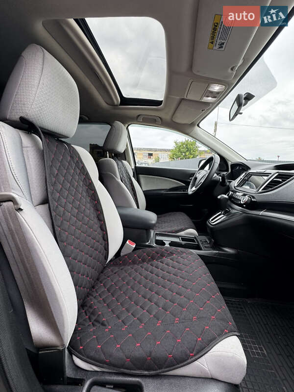 Внедорожник / Кроссовер Honda CR-V 2015 в Каменке