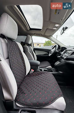 Внедорожник / Кроссовер Honda CR-V 2015 в 