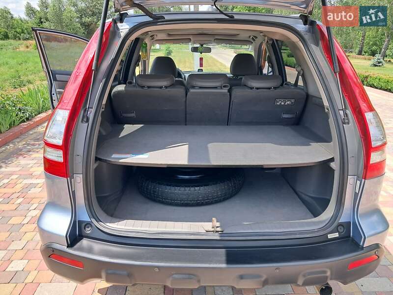 Внедорожник / Кроссовер Honda CR-V 2008 в Миргороде