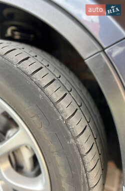 Внедорожник / Кроссовер Honda CR-V 2007 в 