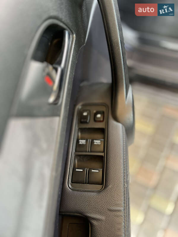 Позашляховик / Кросовер Honda CR-V 2007 в Кропивницькому