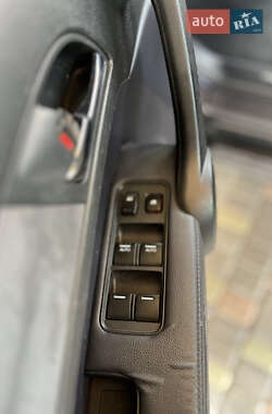 Внедорожник / Кроссовер Honda CR-V 2007 в 