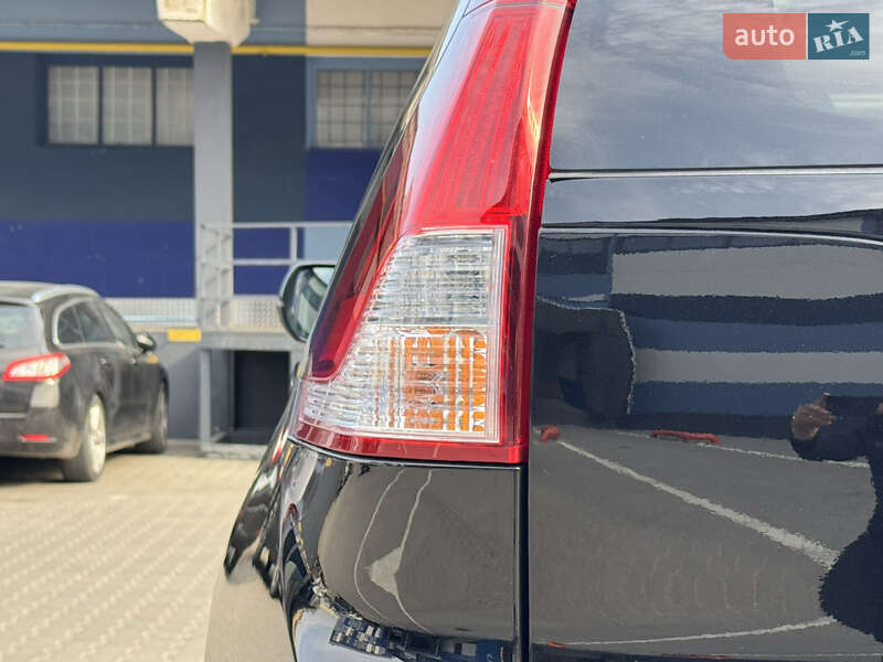 Внедорожник / Кроссовер Honda CR-V 2013 в Ровно