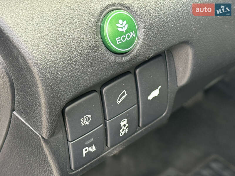 Внедорожник / Кроссовер Honda CR-V 2013 в Ровно
