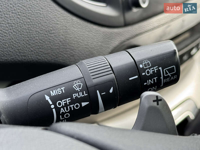Внедорожник / Кроссовер Honda CR-V 2013 в Ровно
