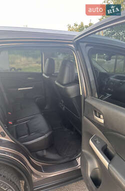 Позашляховик / Кросовер Honda CR-V 2013 в 
