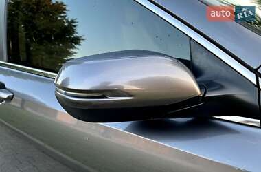 Внедорожник / Кроссовер Honda CR-V 2017 в 