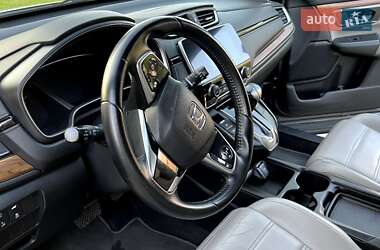 Внедорожник / Кроссовер Honda CR-V 2017 в 