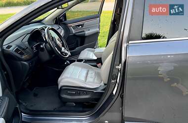 Внедорожник / Кроссовер Honda CR-V 2017 в 