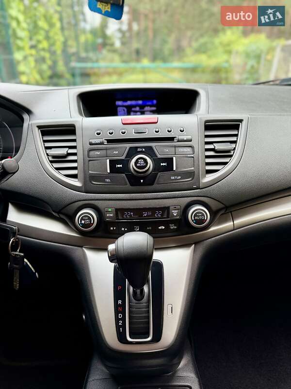 Внедорожник / Кроссовер Honda CR-V 2013 в Киеве