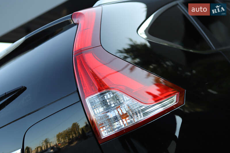 Внедорожник / Кроссовер Honda CR-V 2014 в Дрогобыче