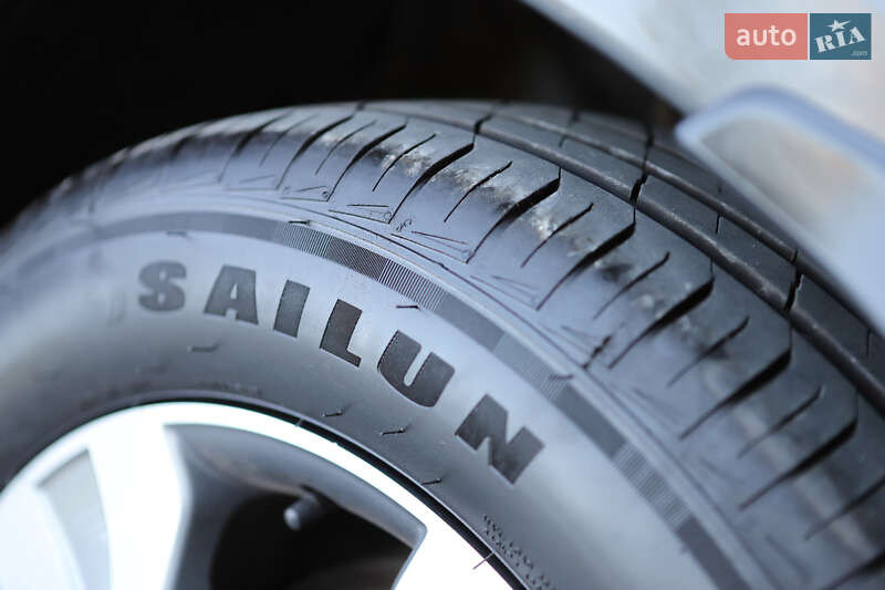 Внедорожник / Кроссовер Honda CR-V 2014 в Дрогобыче