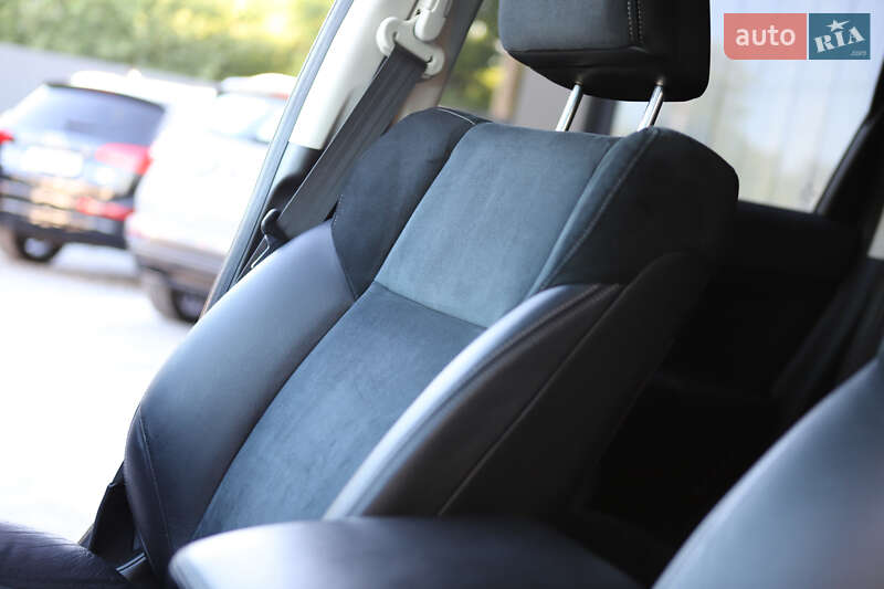 Внедорожник / Кроссовер Honda CR-V 2014 в Дрогобыче