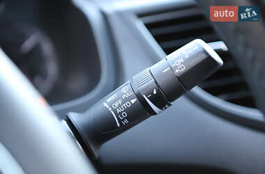 Внедорожник / Кроссовер Honda CR-V 2014 в 