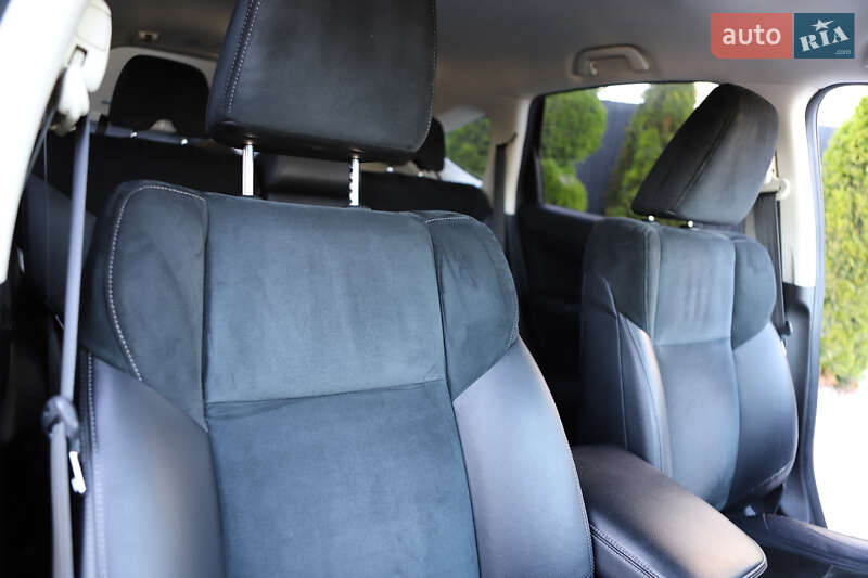 Внедорожник / Кроссовер Honda CR-V 2014 в Дрогобыче