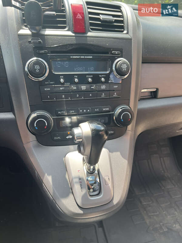 Позашляховик / Кросовер Honda CR-V 2008 в Лубнах