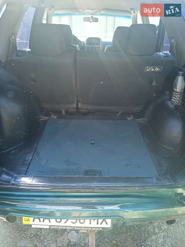 Внедорожник / Кроссовер Honda CR-V 2002 в Киеве