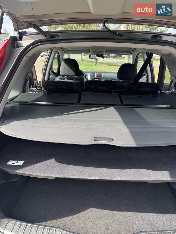 Внедорожник / Кроссовер Honda CR-V 2010 в Черновцах