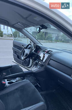 Позашляховик / Кросовер Honda CR-V 2010 в 