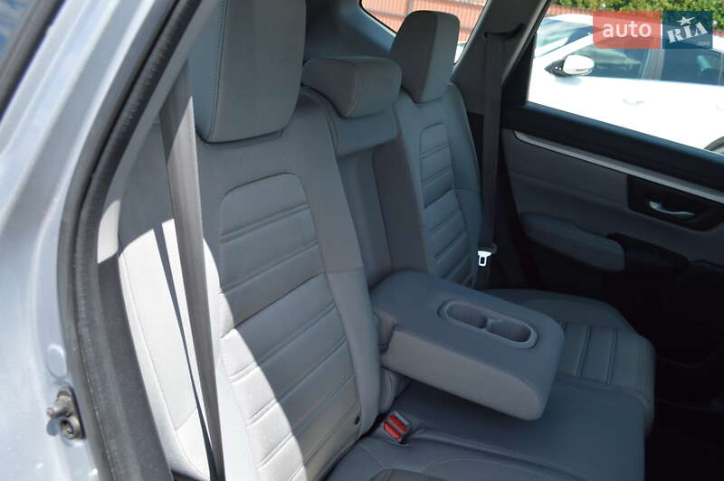 Внедорожник / Кроссовер Honda CR-V 2018 в Кропивницком