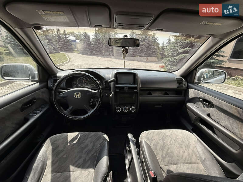 Позашляховик / Кросовер Honda CR-V 2004 в Харкові